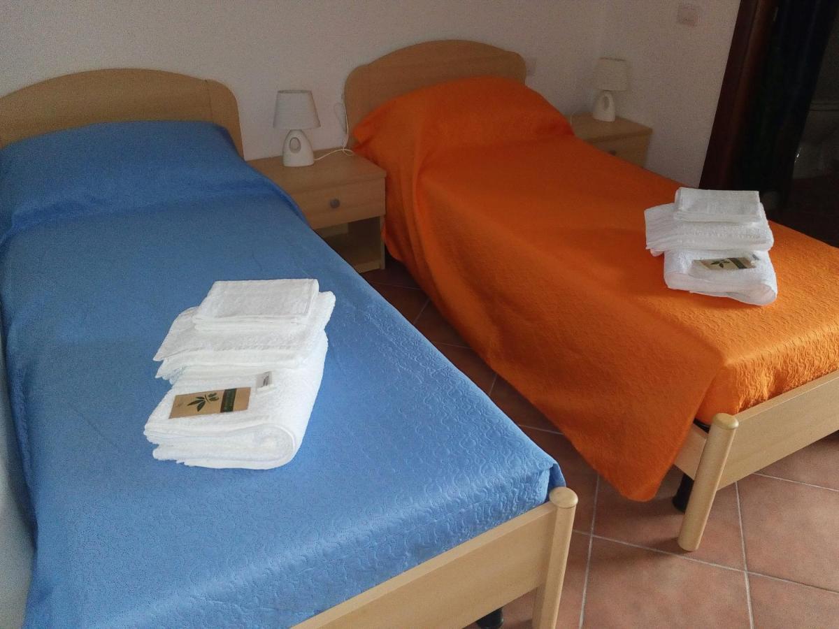 Hotel Bena E Traes Laerru Ngoại thất bức ảnh